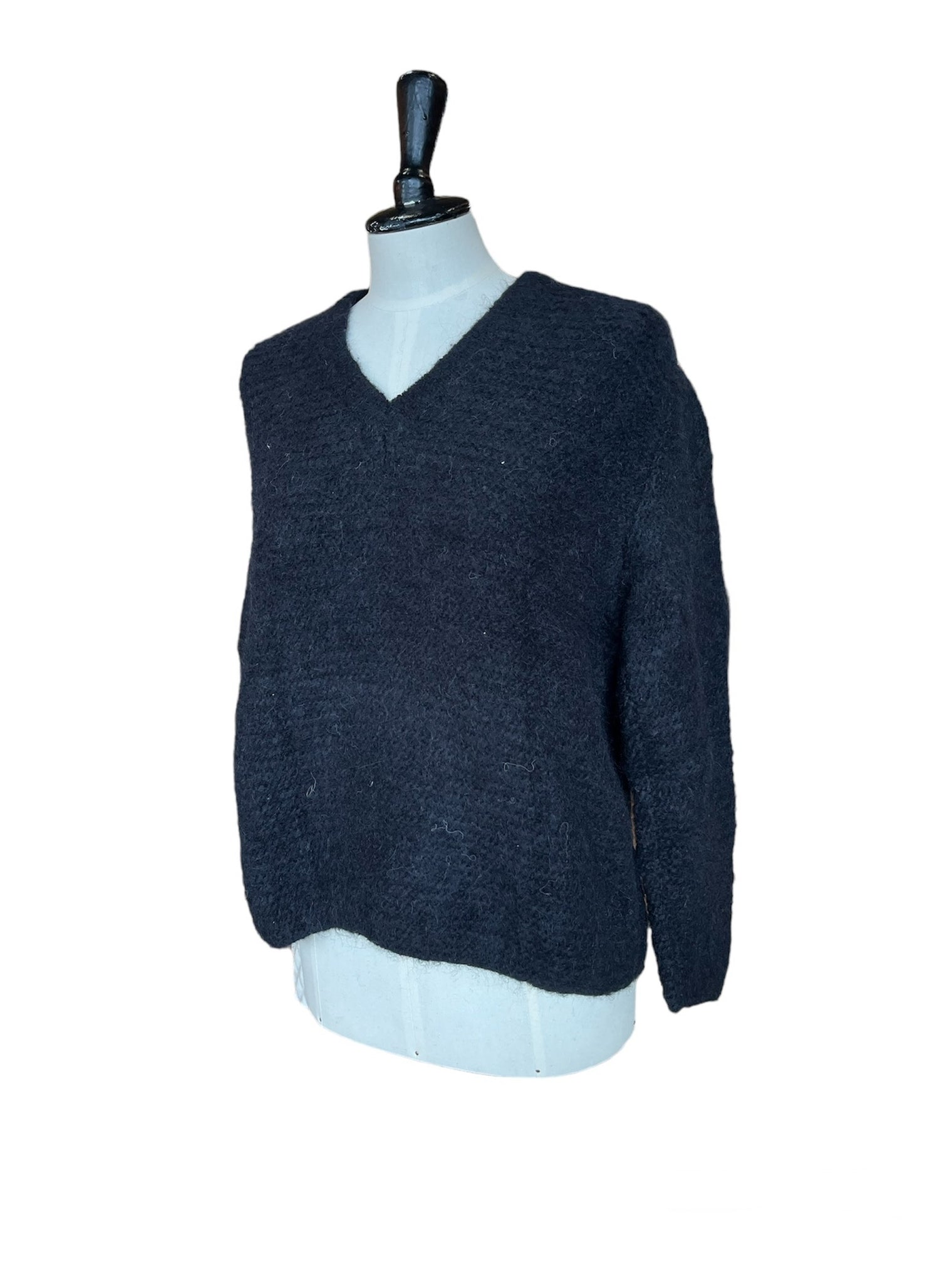 Hand Knit SW Dawn V-Neck Alpaca Sweater