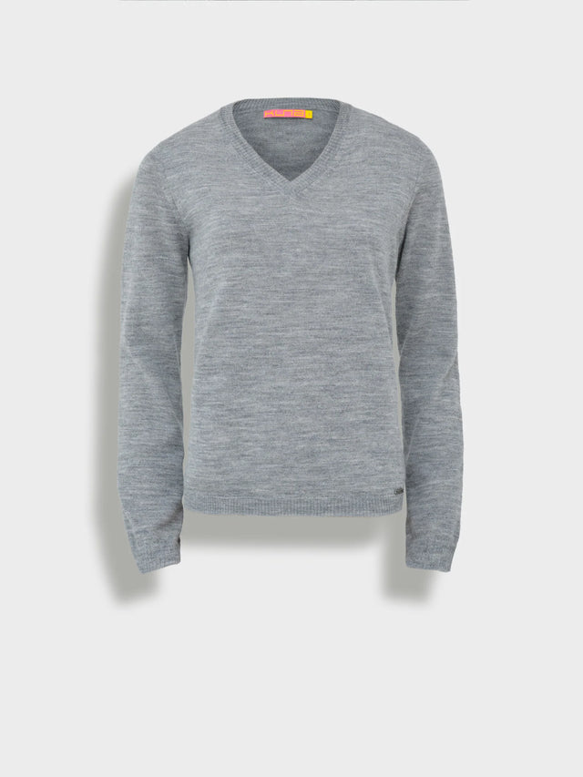 Abril Essential V-Neck Sweater