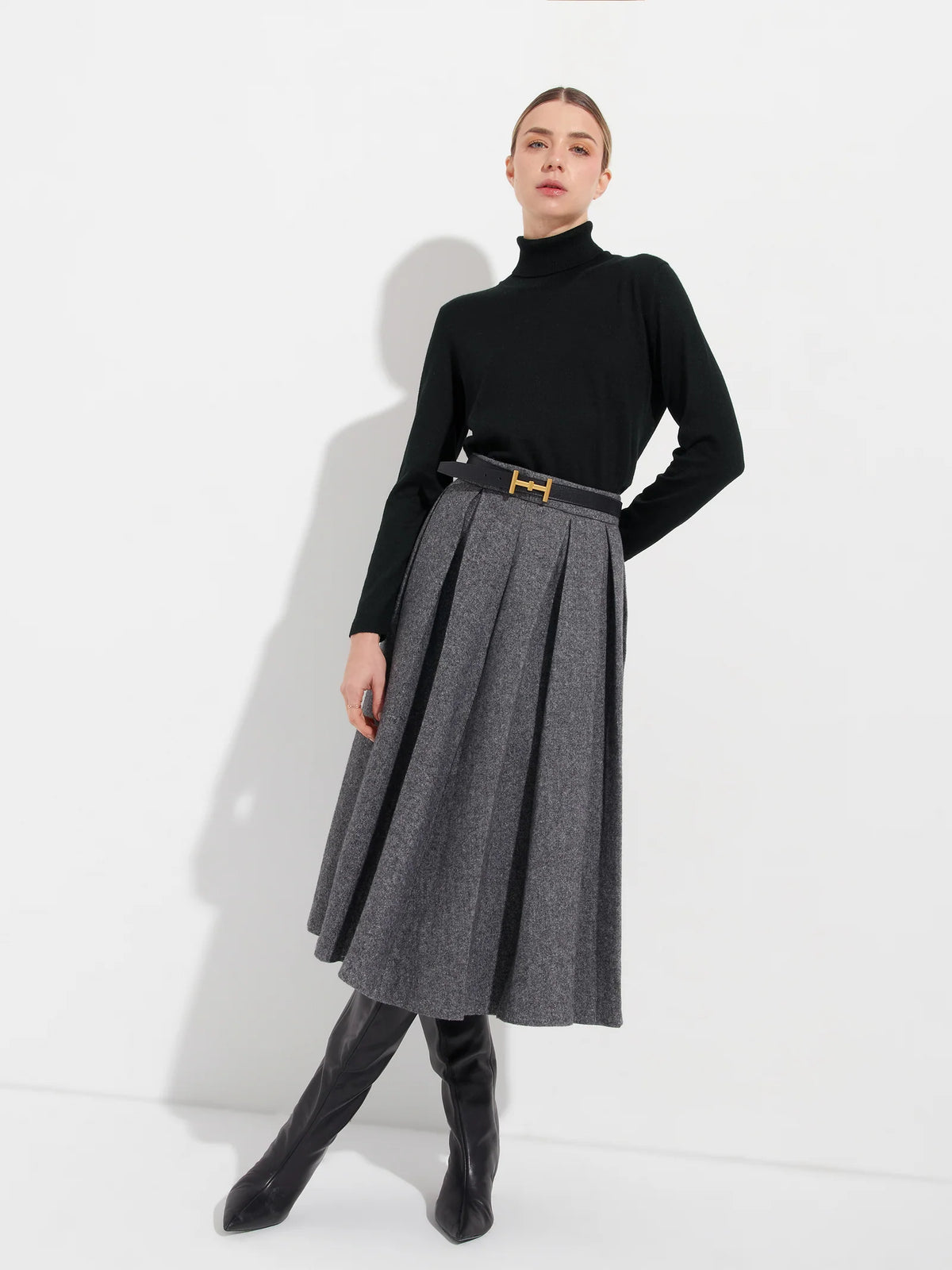 Amber Essential Turtleneck Sweater