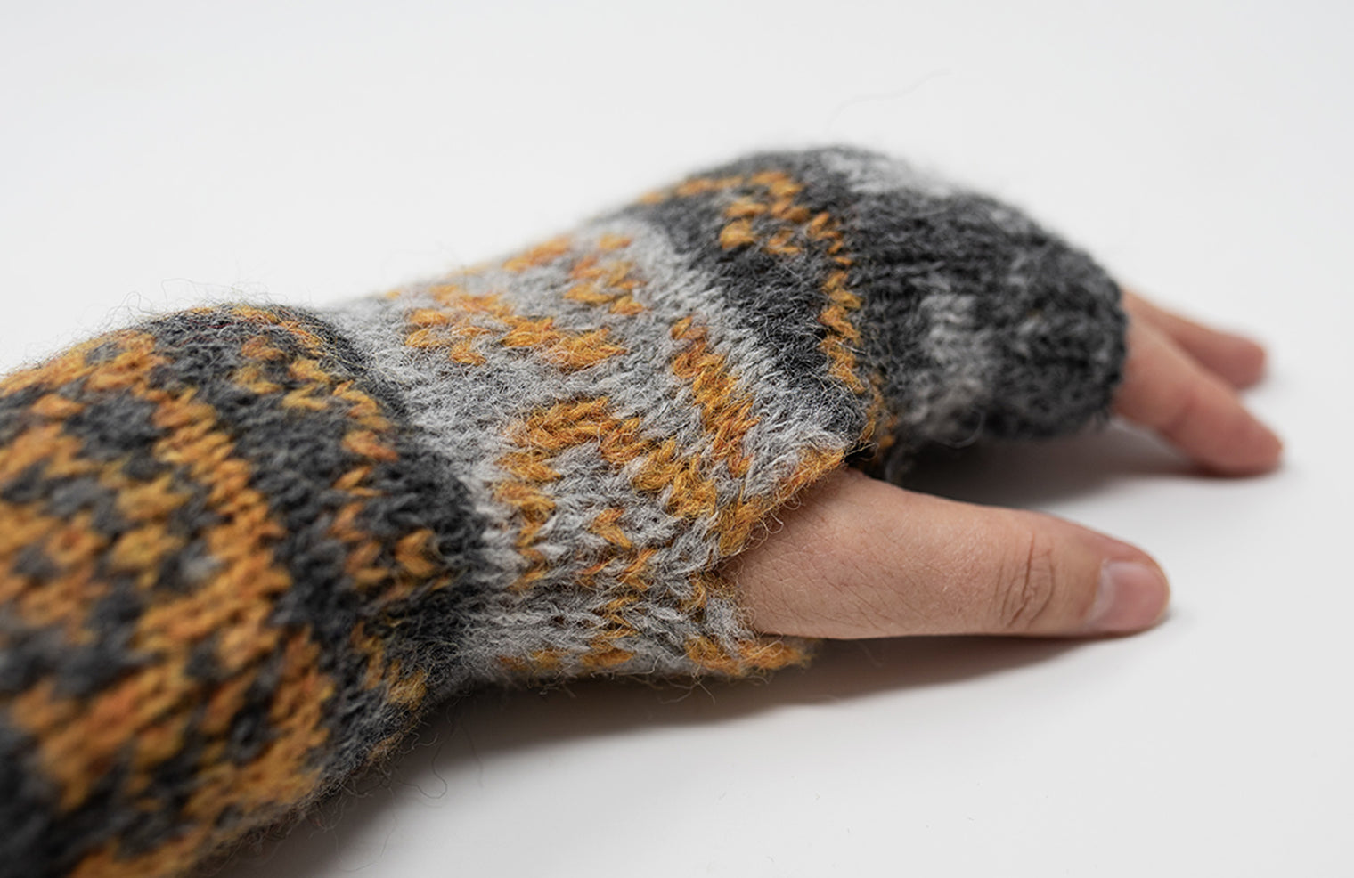 Jacquard Fingerless Alpaca Gloves