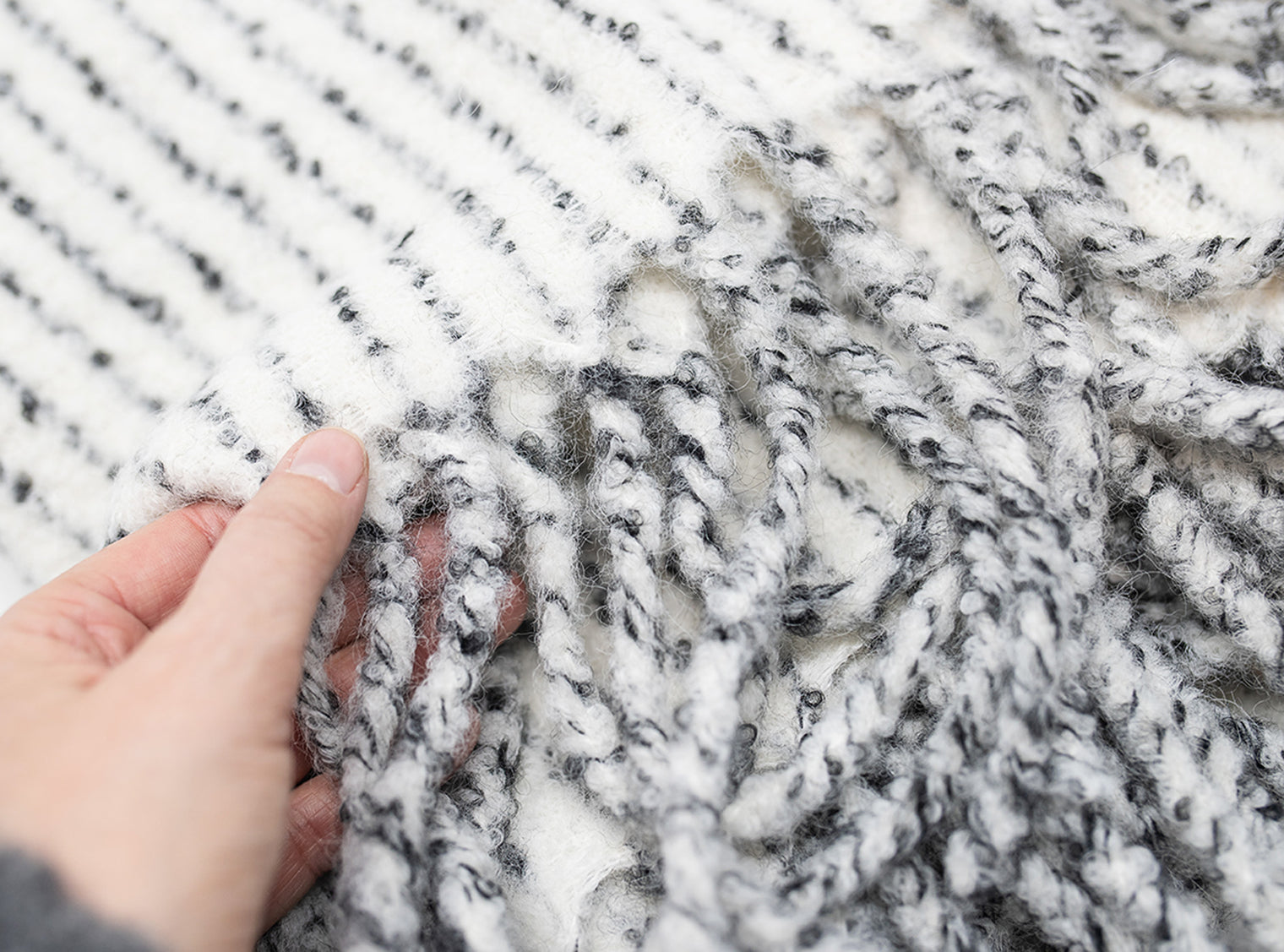 Alpaca Boucle Pinstripe Throw