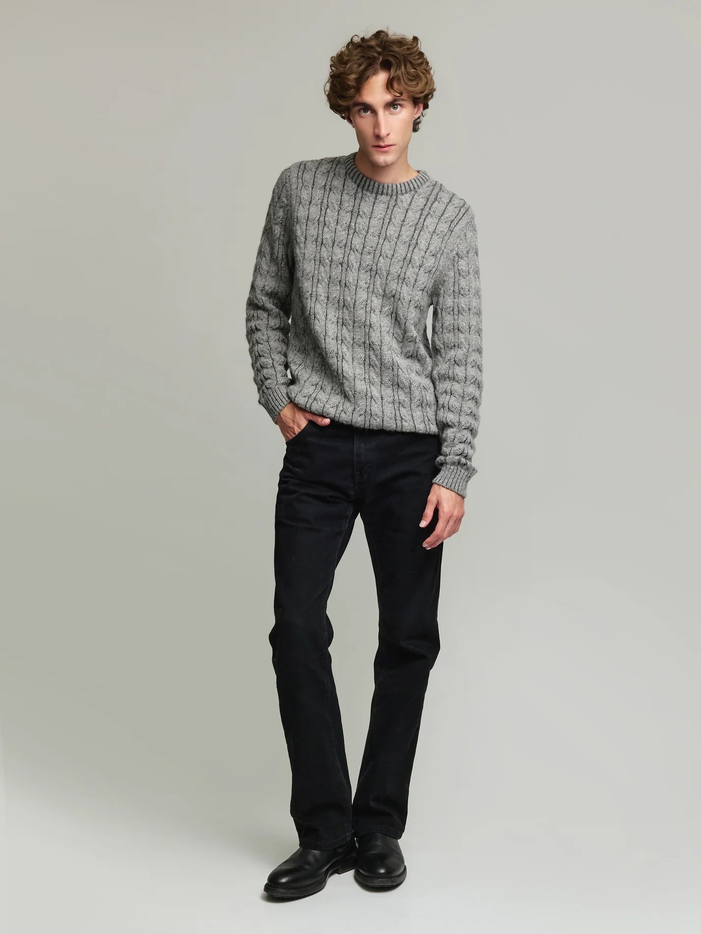 Men's Yasikov Alpaca Sweater Grey