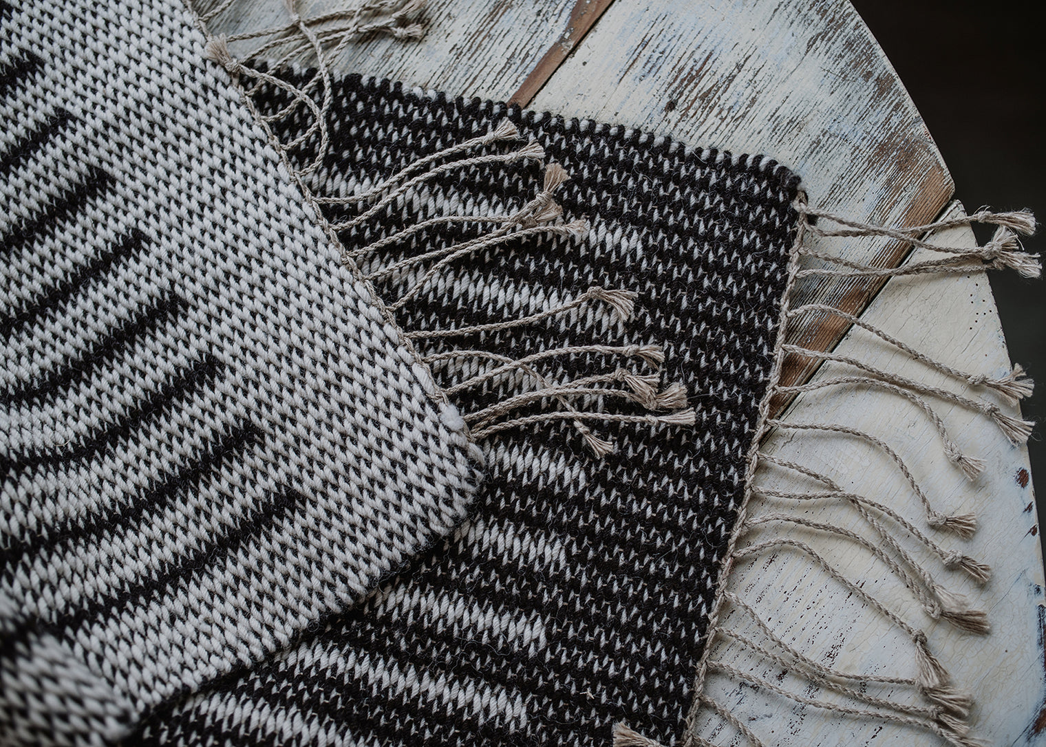 Hand Woven River Weaving Alpaca/Wool Rug