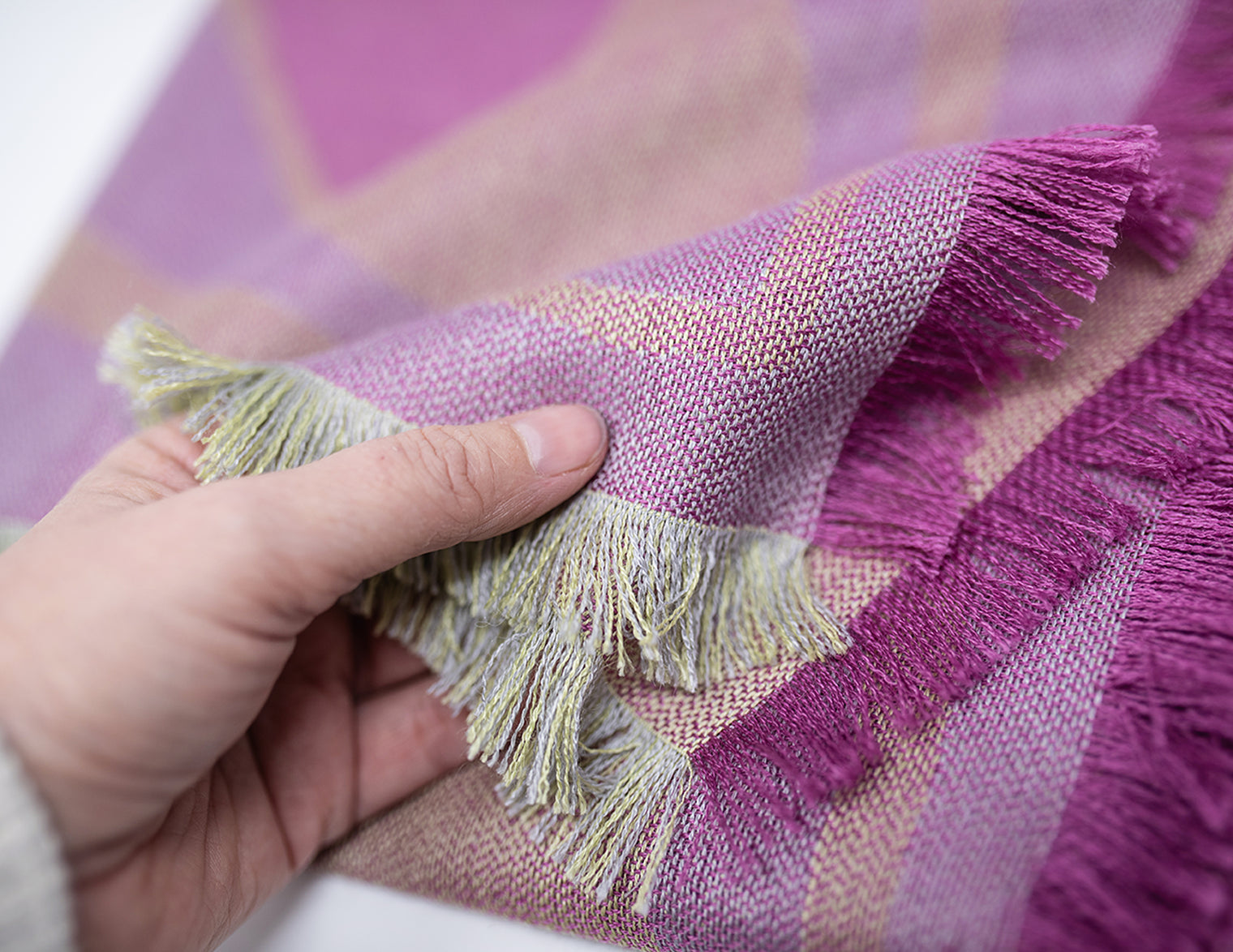 Whispy Alpaca Stole