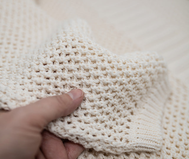 Women's Hole Knitted Cotton Cardigan