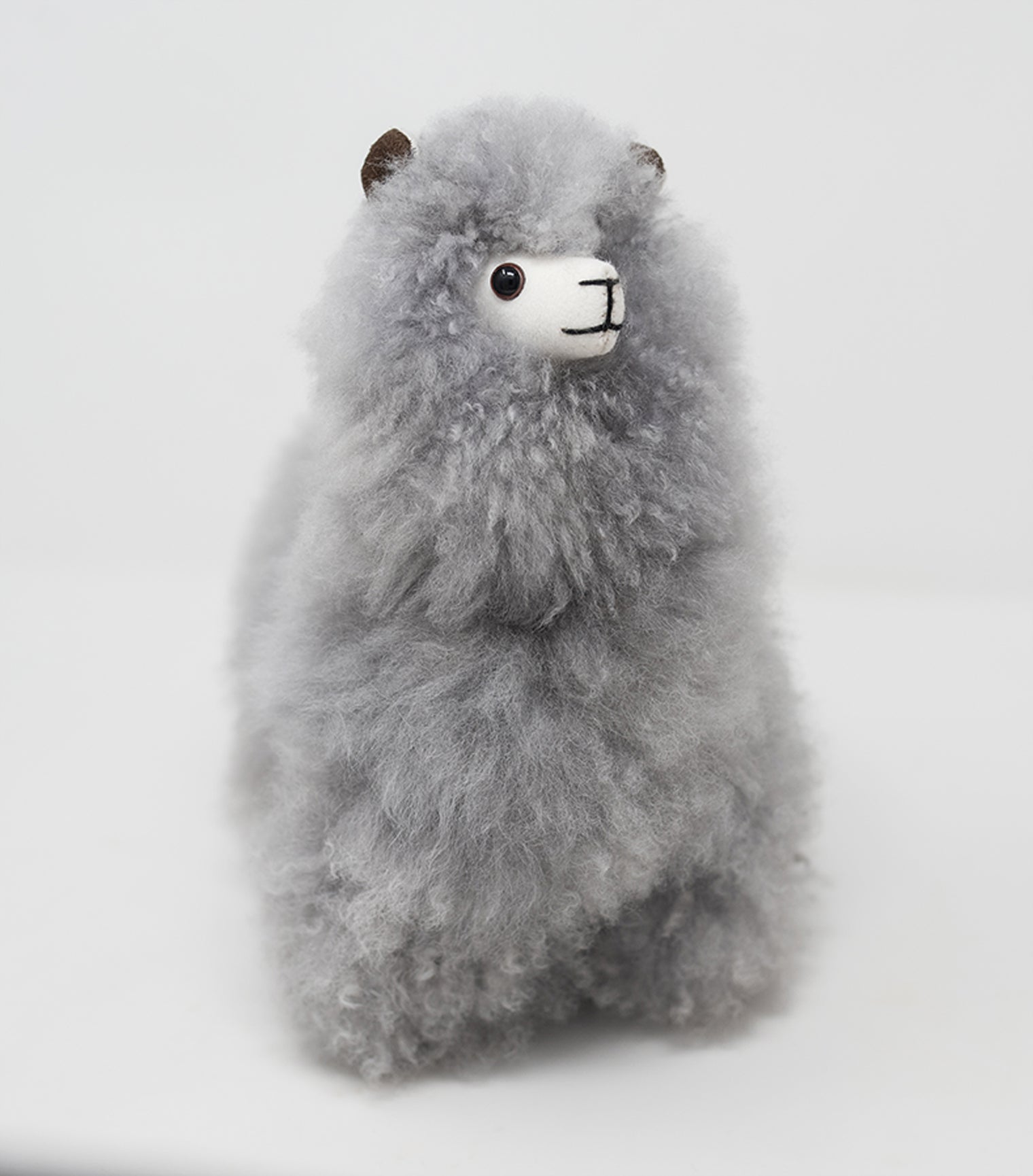 9" Standing Alpaca