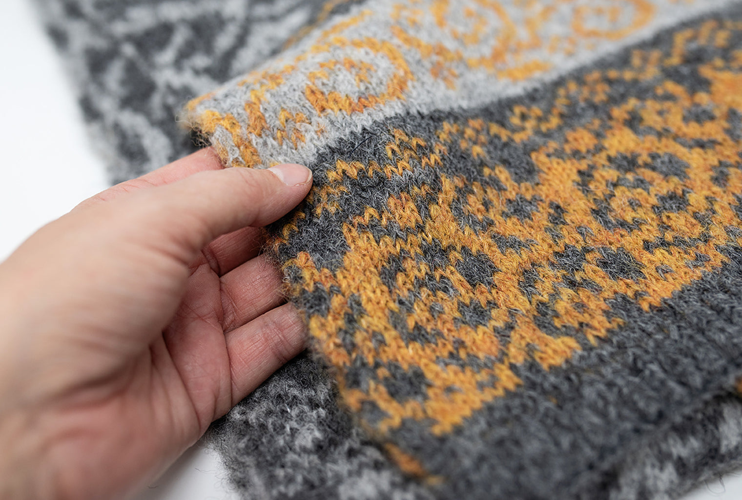 Jacquard Alpaca Scarf