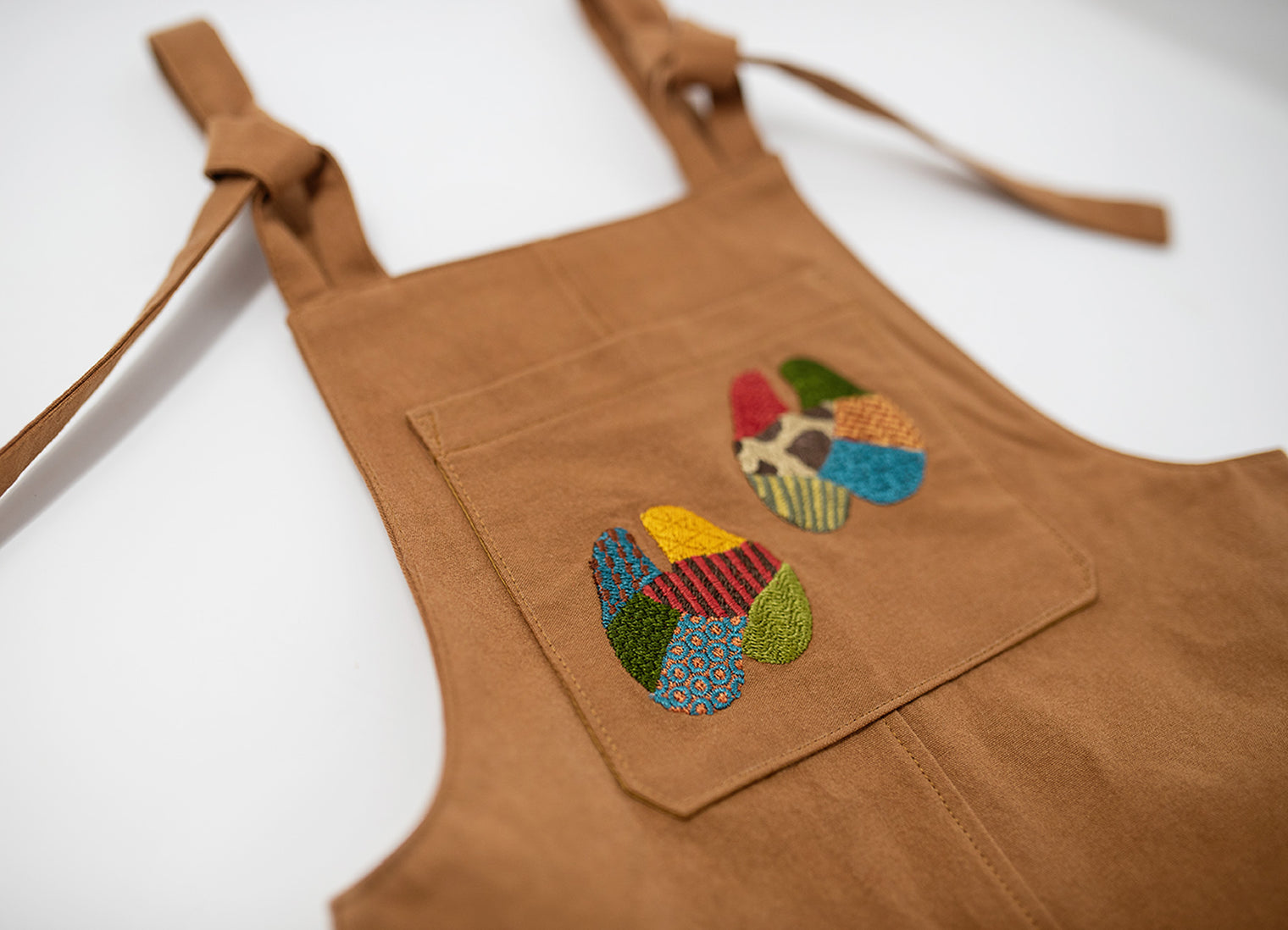 Dungarees w/Hoofprint Motif(Exclusive to KPFarm) (Copy)