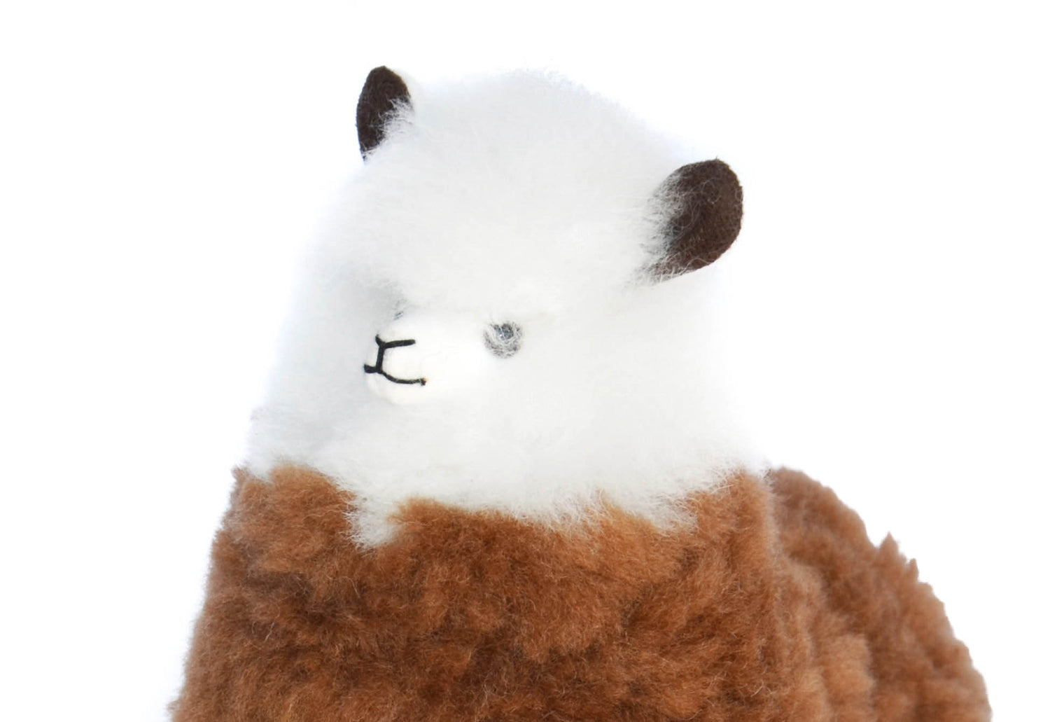 9" Standing Alpaca